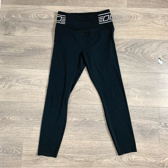 Lorna Jane High Rise 7/8 Length Leggings High rise waist Capri Crop Black Small - Picture 3 of 10